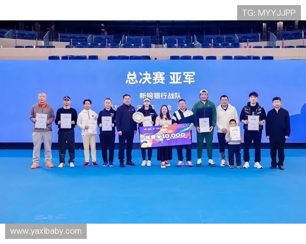 2025年网球赛季开启 各大选手纷纷亮相为新赛季争夺荣耀 2025年网球赛季开启 各大选手纷纷亮相为新赛季争夺荣耀